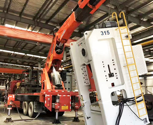 新华镇提升工作效率，选择优质折臂吊租赁服务