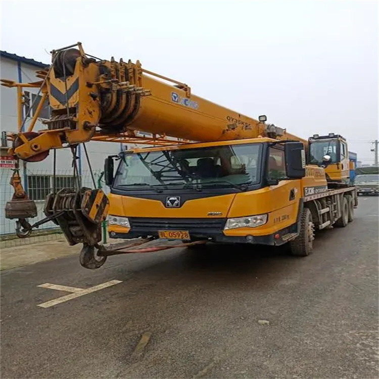 新华镇吊车出租保险：全面覆盖，安全无忧