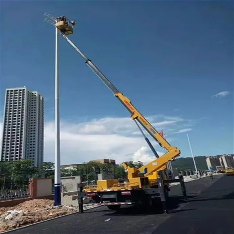 新华镇维修路灯的曲臂升降车出租