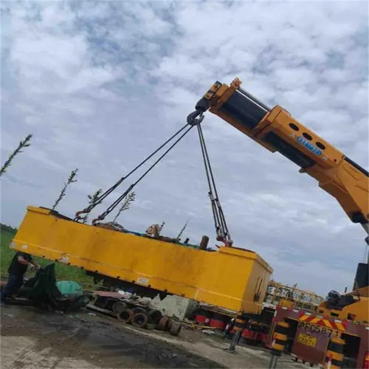 新华镇随车吊吊集装箱怎么吊