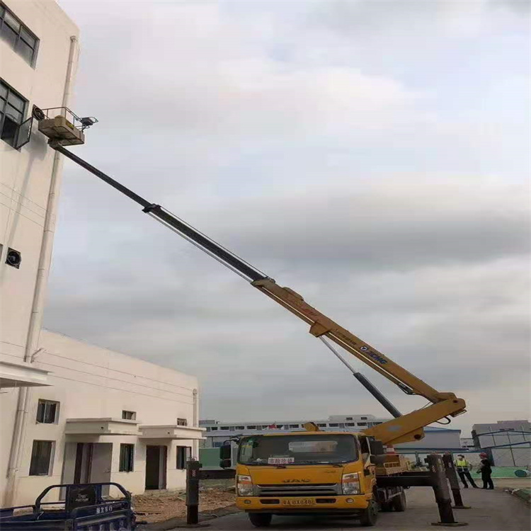 新华镇附近高空车出租|市政施工/设备安装专用|随叫随到|亿立达设备租赁